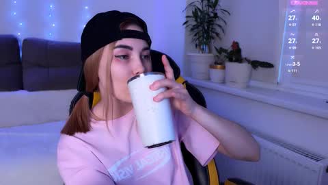 Veronica online show from 03/01/26, 01:35