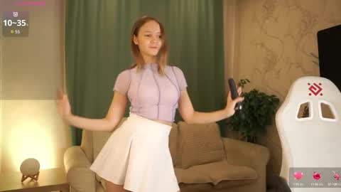 Snapshot of kittiesland chatting on 09/08/25, 08:08 Agatha online show from 09/08/25, 08:08