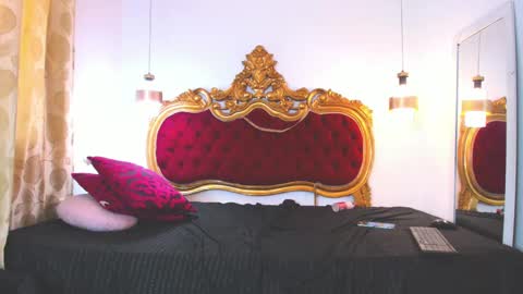 kitty430_ online show from 01/22/25, 03:07