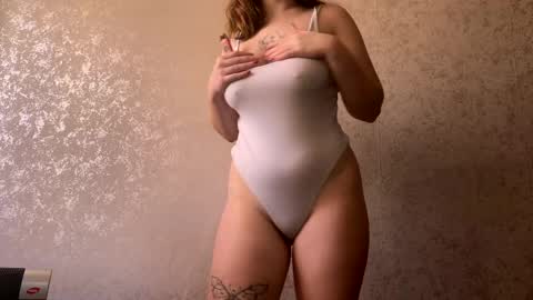 Snapshot of kitty_4you chatting on 03/07/25, 09:18 kitty_4you online show from 03/07/25, 09:18