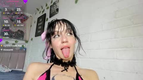 Snapshot of kitty__black__ chatting on 05/21/26, 09:44 KITTY online show from 05/21/26, 09:44