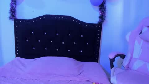 Snapshot of kitty__chs chatting on 02/10/26, 02:10 kitty__chs online show from 02/10/26, 02:10