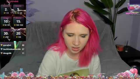 Snapshot of kitty_blondy chatting on 04/16/26, 09:39 kitty blondy online show from 04/16/26, 09:39
