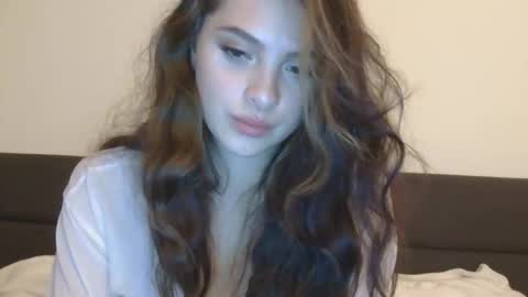 Snapshot of kitty_cat_katie chatting on 10/16/25, 04:24 Katies Pussy Cat online show from 10/16/25, 04:24