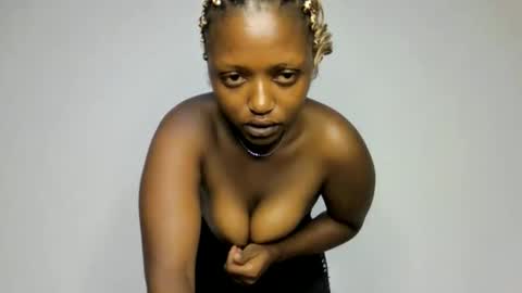 kitty_cattie online show from 02/11/26, 12:04