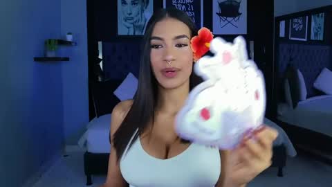 Snapshot of kitty_collins_ chatting on 03/23/26, 12:09 Kitty online show from 03/23/26, 12:09