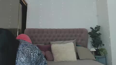 kitty_cut1ee_ online show from 02/25/26, 01:54