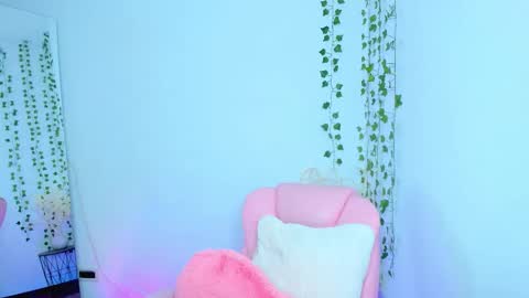 kitty_cut1ee_ online show from 03/04/26, 07:58