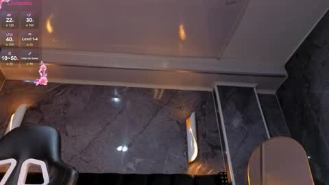 kitty_fox_b online show from 03/29/26, 01:11