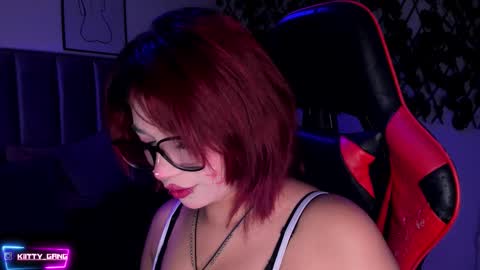 Camila online show from 11/13/25, 02:21