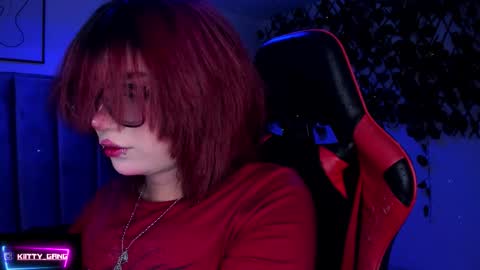 Camila online show from 12/01/25, 02:38