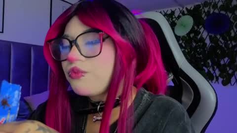 Snapshot of kitty_gang chatting on 05/16/26, 02:19 Camila online show from 05/16/26, 02:19
