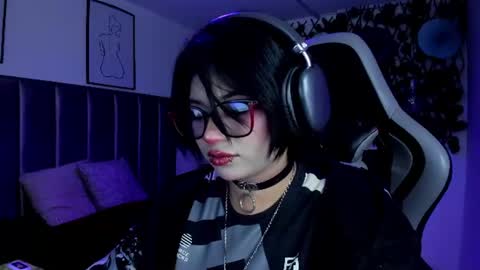 Snapshot of kitty_gang chatting on 06/30/26, 01:50 Camila online show from 06/30/26, 01:50