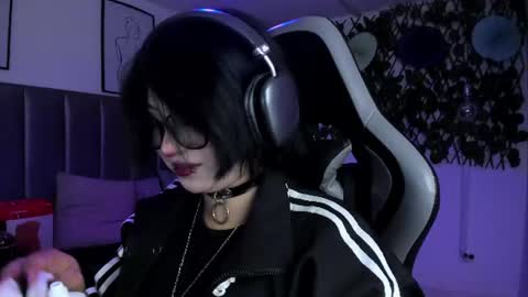 Snapshot of kitty_gang chatting on 07/07/26, 12:35 Camila online show from 07/07/26, 12:35