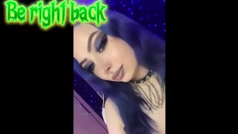 Hey  Im Ellie  if you like me and like my show give me a thumbs up hehe online show from 02/27/25, 09:25