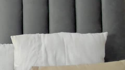 Katy online show from 10/15/25, 03:06