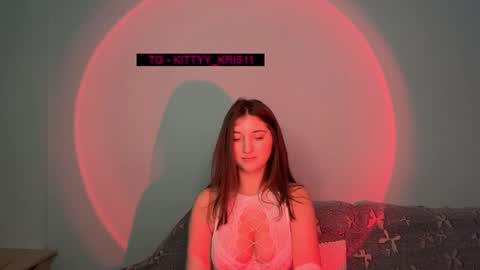 kitty_kristy1 online show from 11/26/25, 10:33