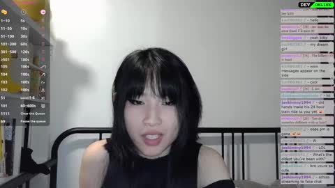 Snapshot of kitty_krush chatting on 10/10/25, 12:42 Kitty online show from 10/10/25, 12:42