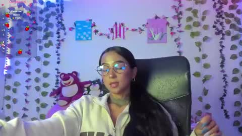 Kitty online show from 06/20/26, 12:47