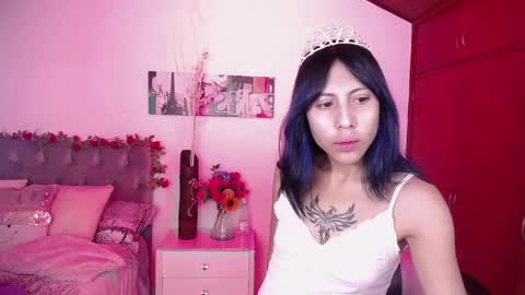 Snapshot of kitty_pam chatting on 12/31/24, 06:35 Kitty online show from 12/31/24, 06:35