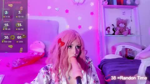 Snapshot of kitty_parker chatting on 11/10/25, 01:37 online show from 11/10/25, 01:37