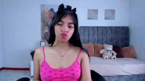 Snapshot of kitty_seducction chatting on 05/03/26, 12:00 Aleja online show from 05/03/26, 12:00