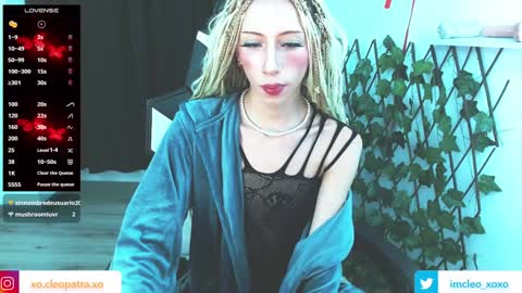 kitty_vaal online show from 01/13/25, 10:36