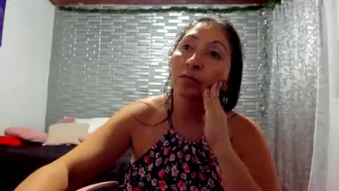 violet online show from 03/01/26, 04:25