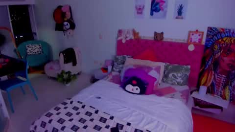 KittyChanel online show from 12/14/25, 04:18