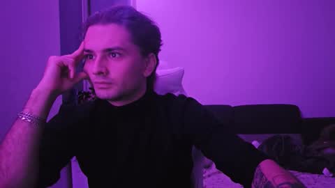 Snapshot of kittyeliz chatting on 11/27/25, 11:29 Eliz online show from 11/27/25, 11:29