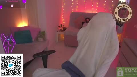 Snapshot of kittygrey chatting on 06/02/26, 06:32 Samantha Grey online show from 06/02/26, 06:32