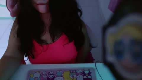 Snapshot of kittyk3 chatting on 11/17/25, 04:29 Dannita online show from 11/17/25, 04:29