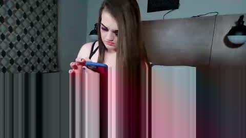 Snapshot of kittykat_1999 chatting on 01/13/25, 03:01 kittykat 1999 online show from 01/13/25, 03:01