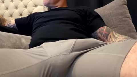 Kittylicka4u online show from 11/25/25, 05:46