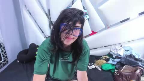 kittylovely  online show from 01/20/25, 06:32