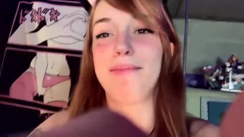 Snapshot of kittyme0ws chatting on 01/27/25, 08:07 kitty online show from 01/27/25, 08:07