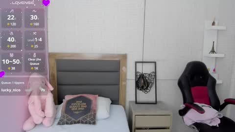  K I T T  Y  online show from 03/10/25, 06:56