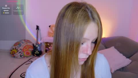 Snapshot of kittytimberlake chatting on 07/17/26, 03:39 K I T T Y online show from 07/17/26, 03:39