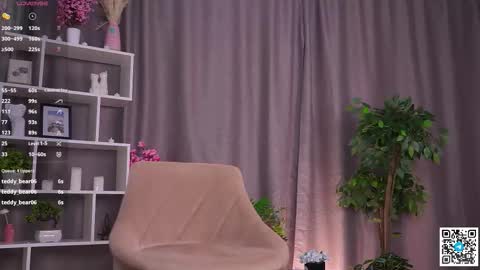 Alice online show from 03/08/26, 02:04