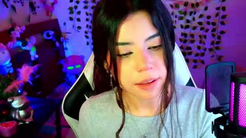 Kittyuwu  online show from 11/12/25, 07:24