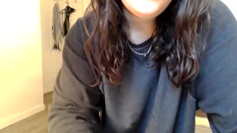 Snapshot of kittyymaze chatting on 04/17/26, 12:30 Kittyymaze online show from 04/17/26, 12:30