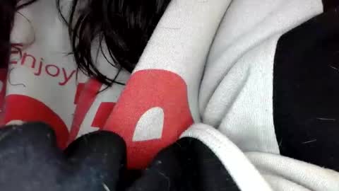 Snapshot of kittyymaze chatting on 05/28/26, 12:24 Kittyymaze online show from 05/28/26, 12:24