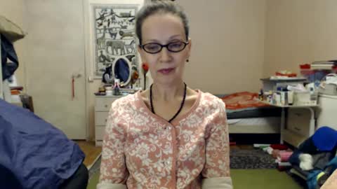 KiuminBerry online show from 12/24/24, 12:55