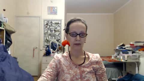 KiuminBerry online show from 02/20/25, 04:14