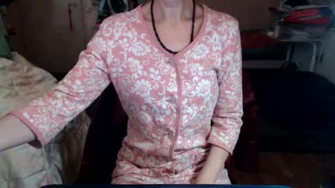 KiuminBerry online show from 10/09/25, 11:19