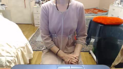 Snapshot of kiuminberry chatting on 01/18/26, 03:38 KiuminBerry online show from 01/18/26, 03:38
