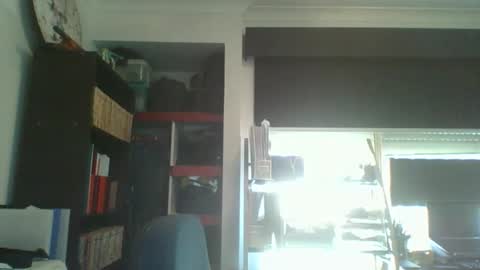 Snapshot of kiwi_boss61 chatting on 05/07/26, 03:45 kiwi_boss61 online show from 05/07/26, 03:45