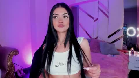 Kiwi online show from 10/28/25, 12:09