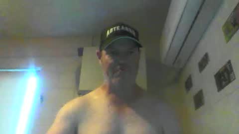 Snapshot of kiwiguy19773 chatting on 12/02/24, 05:48 kiwiguy19773 online show from 12/02/24, 05:48