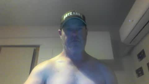 Snapshot of kiwiguy19773 chatting on 01/25/25, 08:31 kiwiguy19773 online show from 01/25/25, 08:31